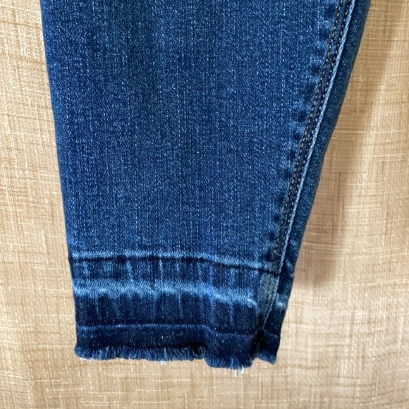 Spanx by Sara Blakely women’s size Medium‎ distressed jeggings - Picture 5 of 7